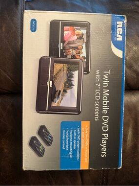 RCA Twin Mobile DVD Players - Black, 7" LCD Screens